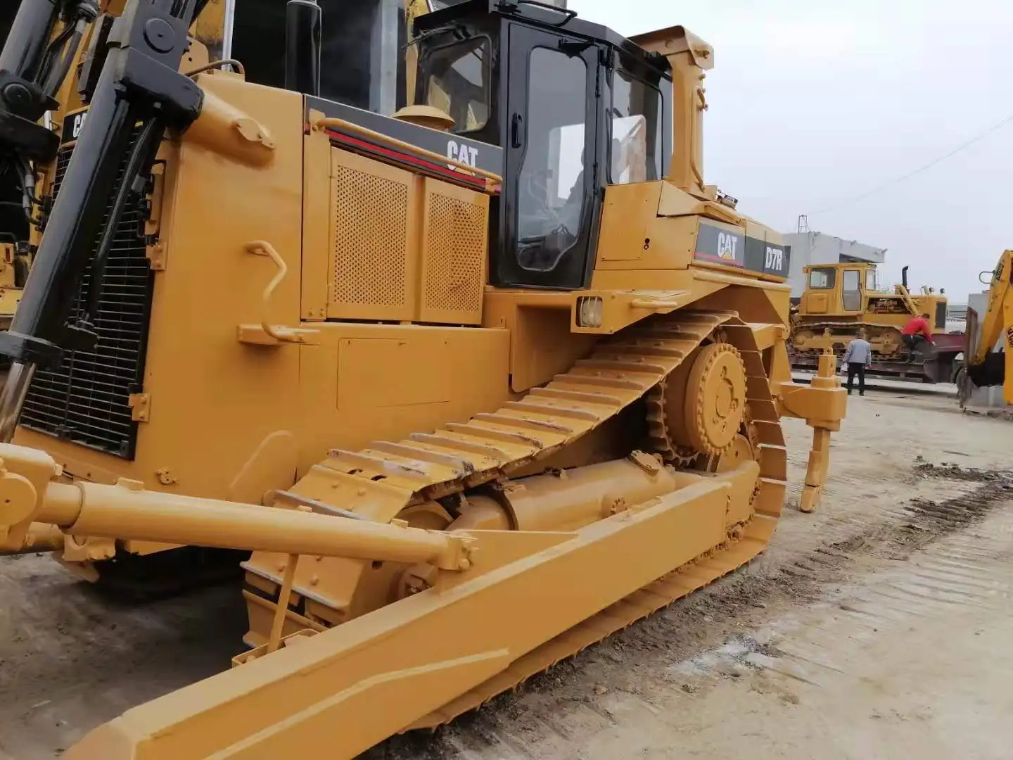 Cheap Used Bulldozer Crawler Caterpillar D7R Bulldozer CAT D7R bulldozer D7R for sale