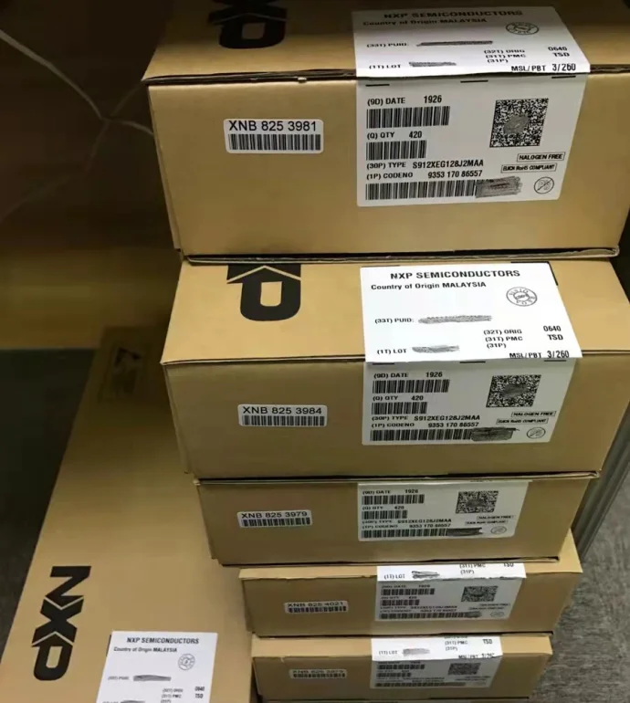 ESD9D5V 100-CG1817