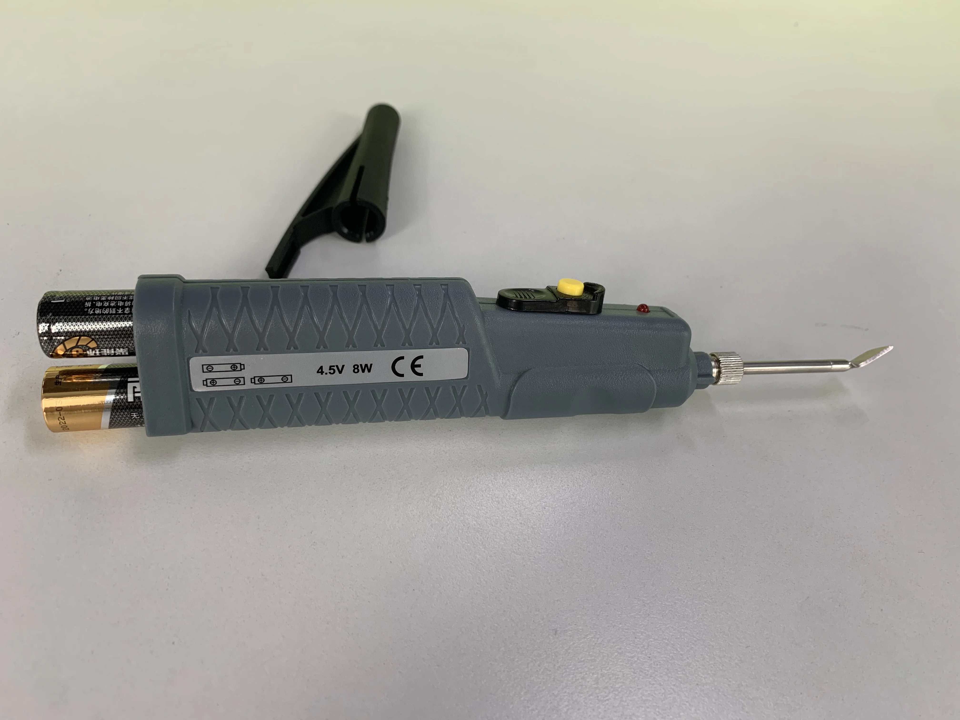 Battery Soldering Iron for Wood Flooring Wax Melted Floor Fix Wood Holes/Scratches on Laminate/Parquet/vinyl Floor Repair Kit