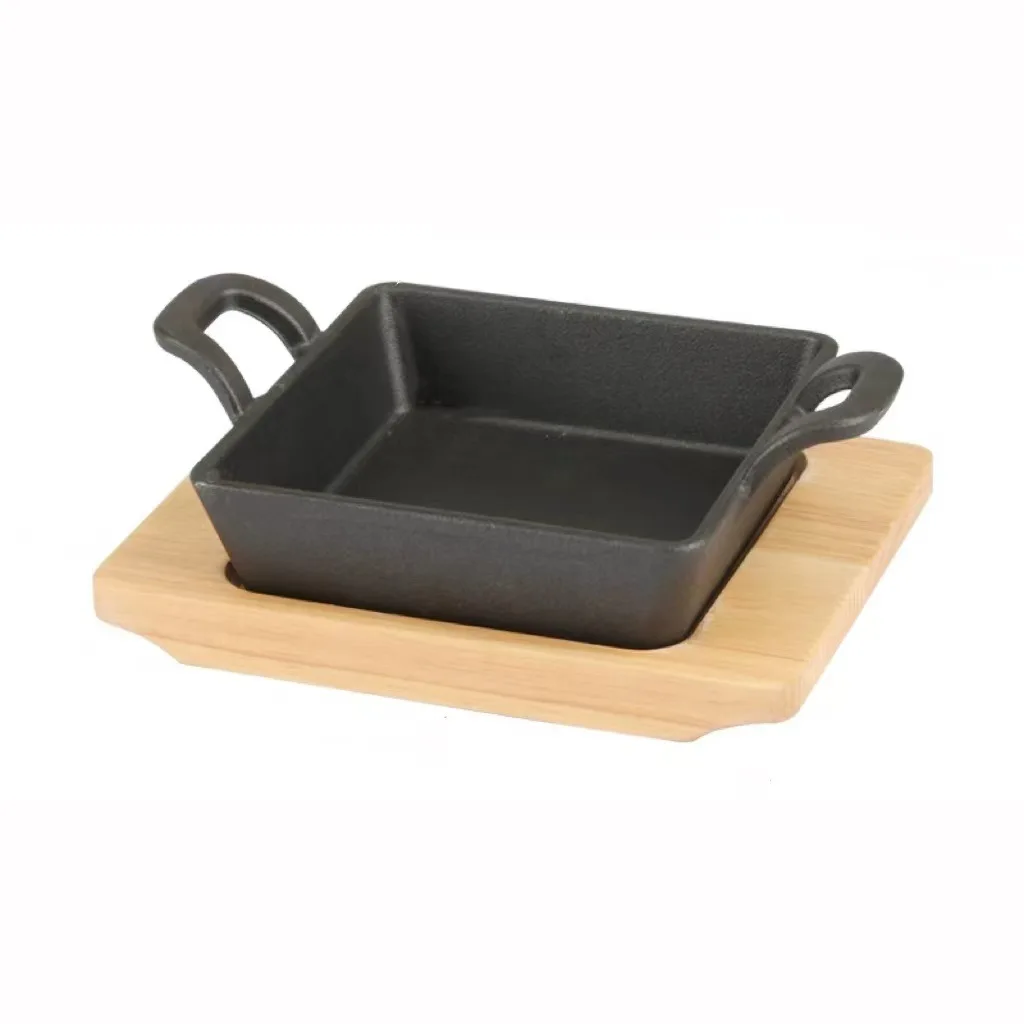 Hot Selling Mini Full Size Cast Iron Square Fry Pan Sizzling Steak Pan With Wooden Base Home and Kitchen Cooking Egg Fry Pan