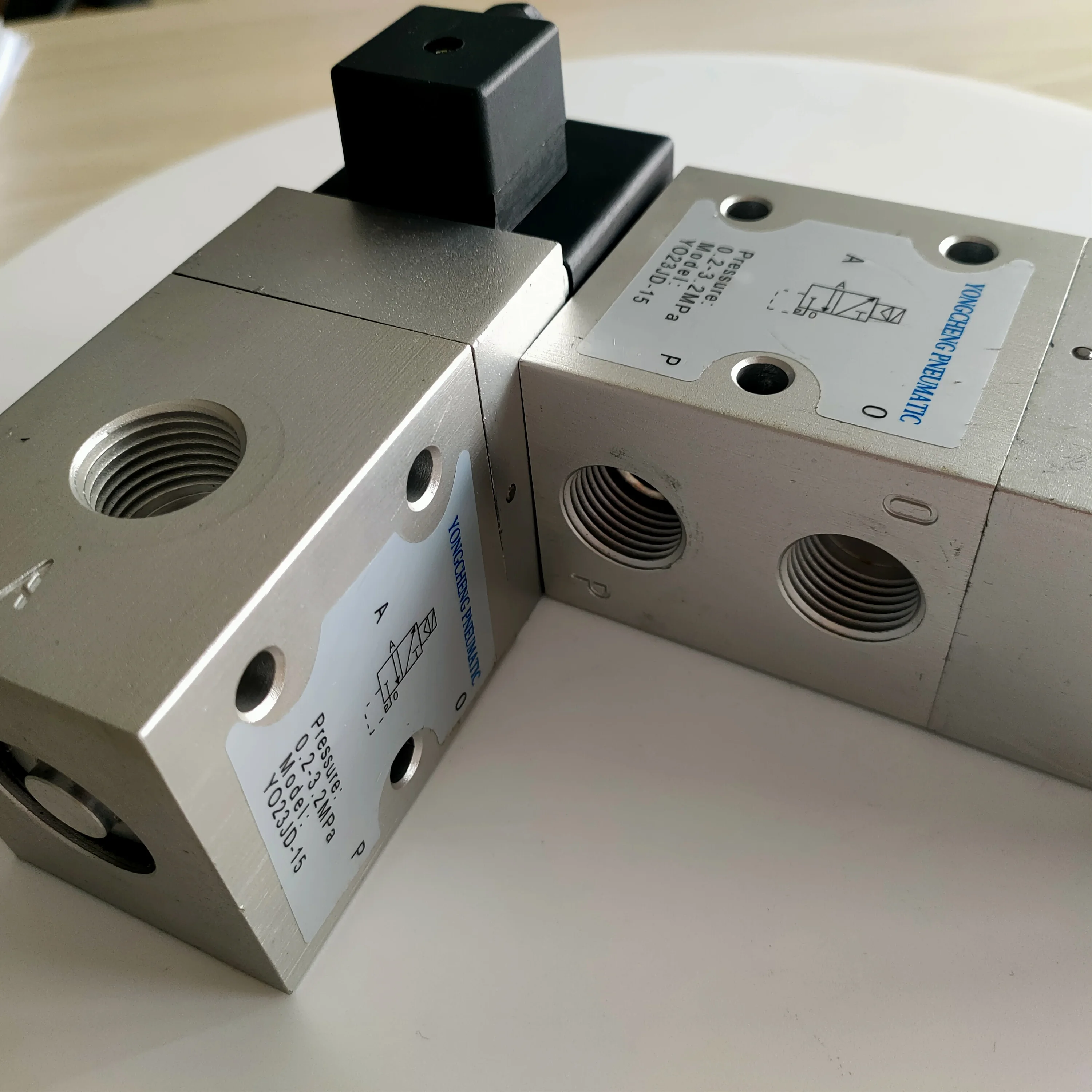 Хорошее качество юнчэн YO23jd-15p 0 2-3.2MPa электромагнитный ПЭТ клапан для бутыло выдувные машины