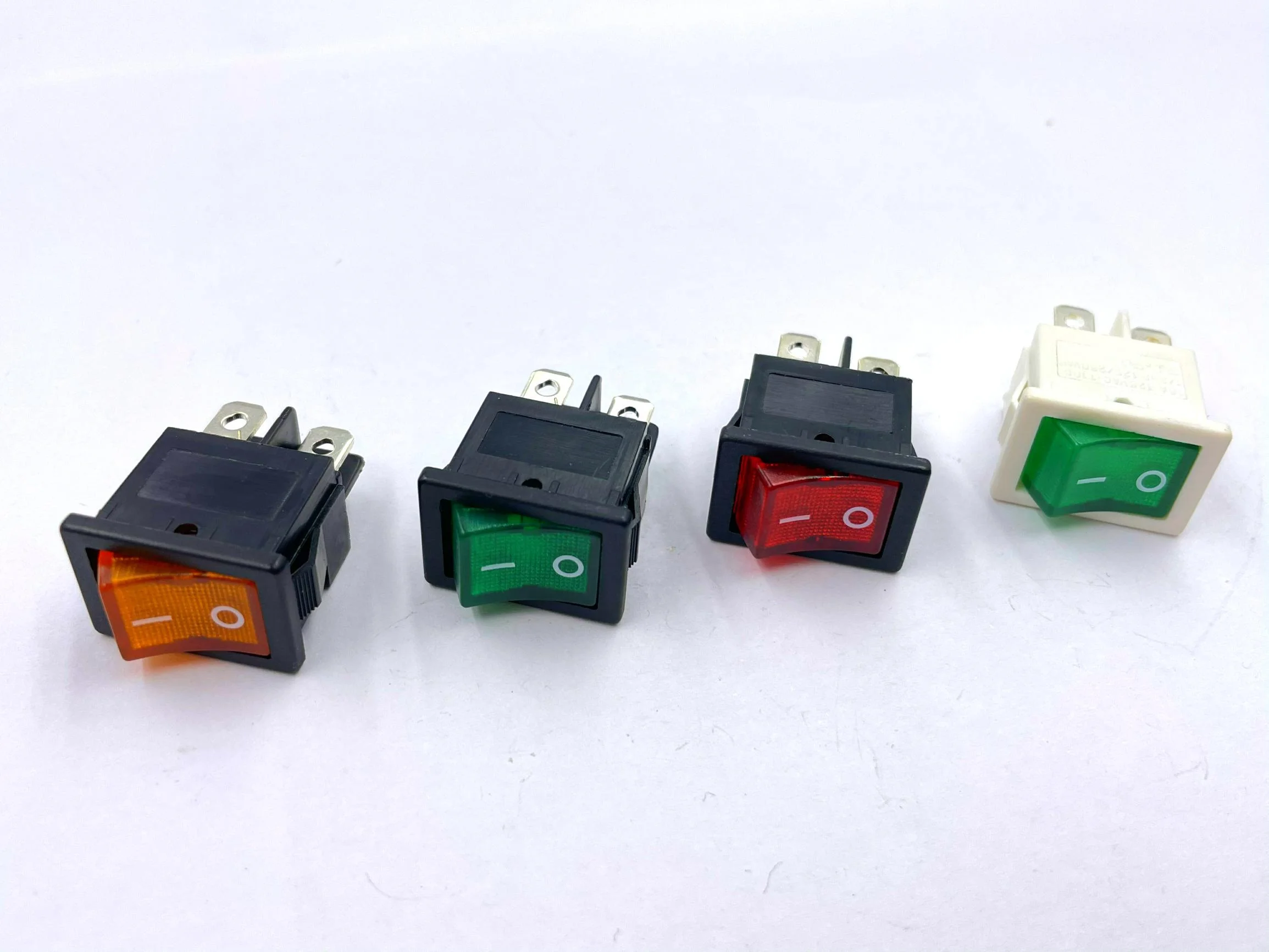 JEC JS-626PAL-Q-GB-3H  4pins square green red black  rocker switch  on off 10A 125V