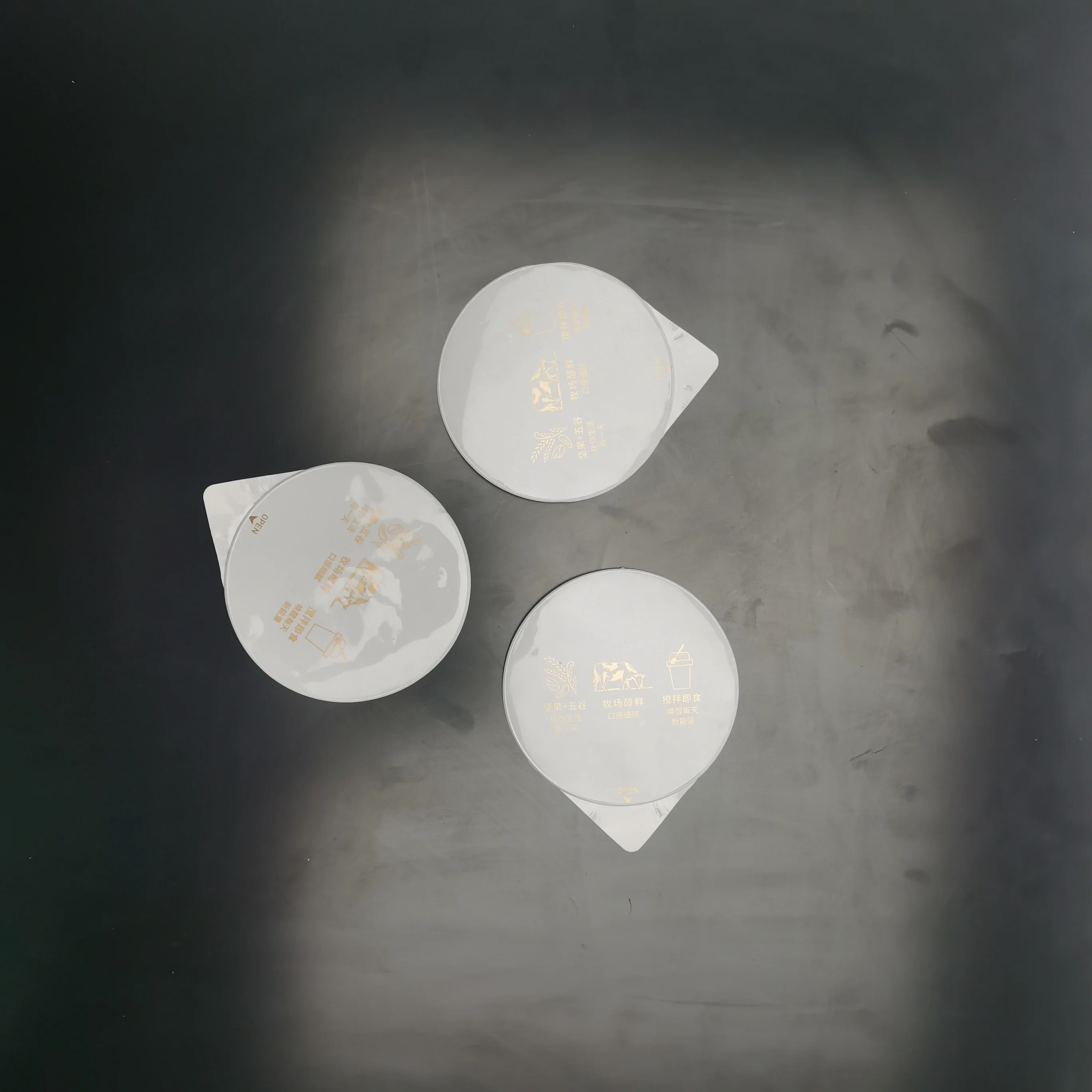 Top quality high quality Pet Sauce/liquid/beverage/Yogurt Aluminum foil seal lids