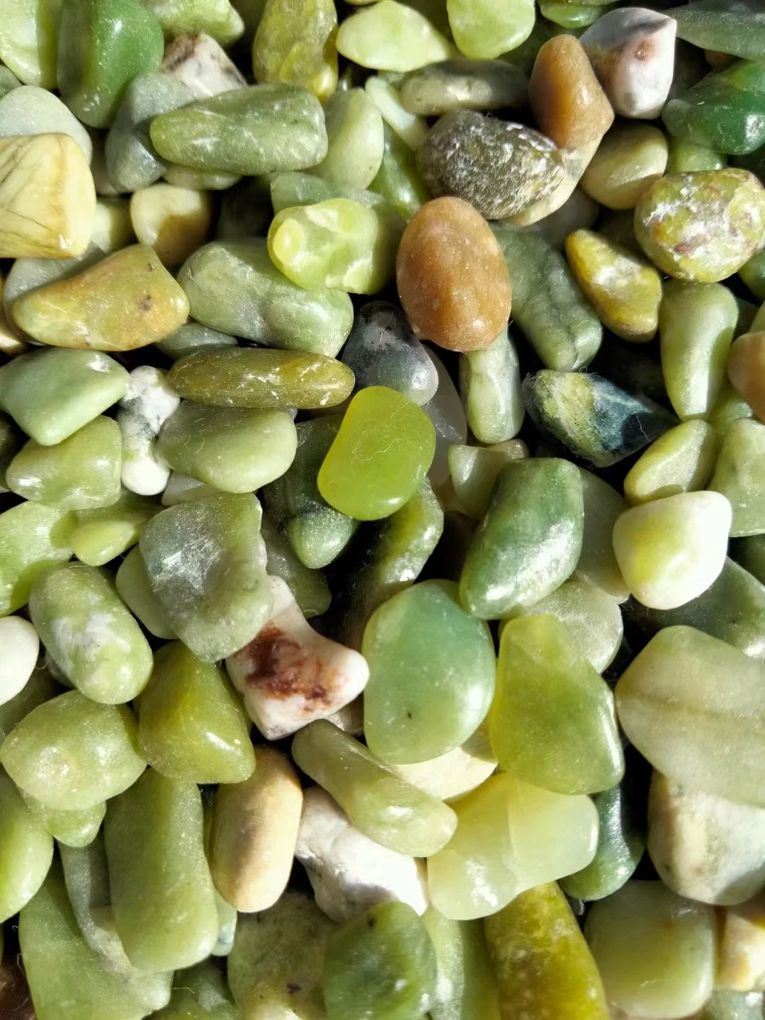 Wholesale Landscape Stone Grey Adhesive Pebble Washed Color Stone Epoxy Floor Terrazzo
