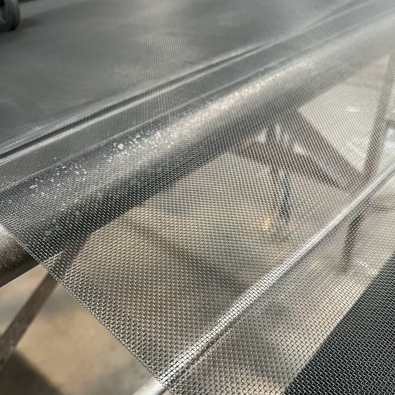 Black Coated in roll  MOSQUITO NET   3ft stainless steel window screen