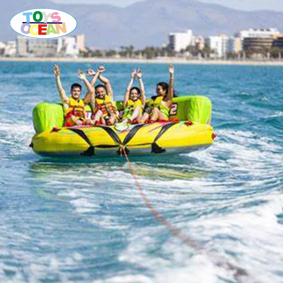 Custom Commercial Grade Water Sports Water Towing Inflatable UFO Moscow Boat