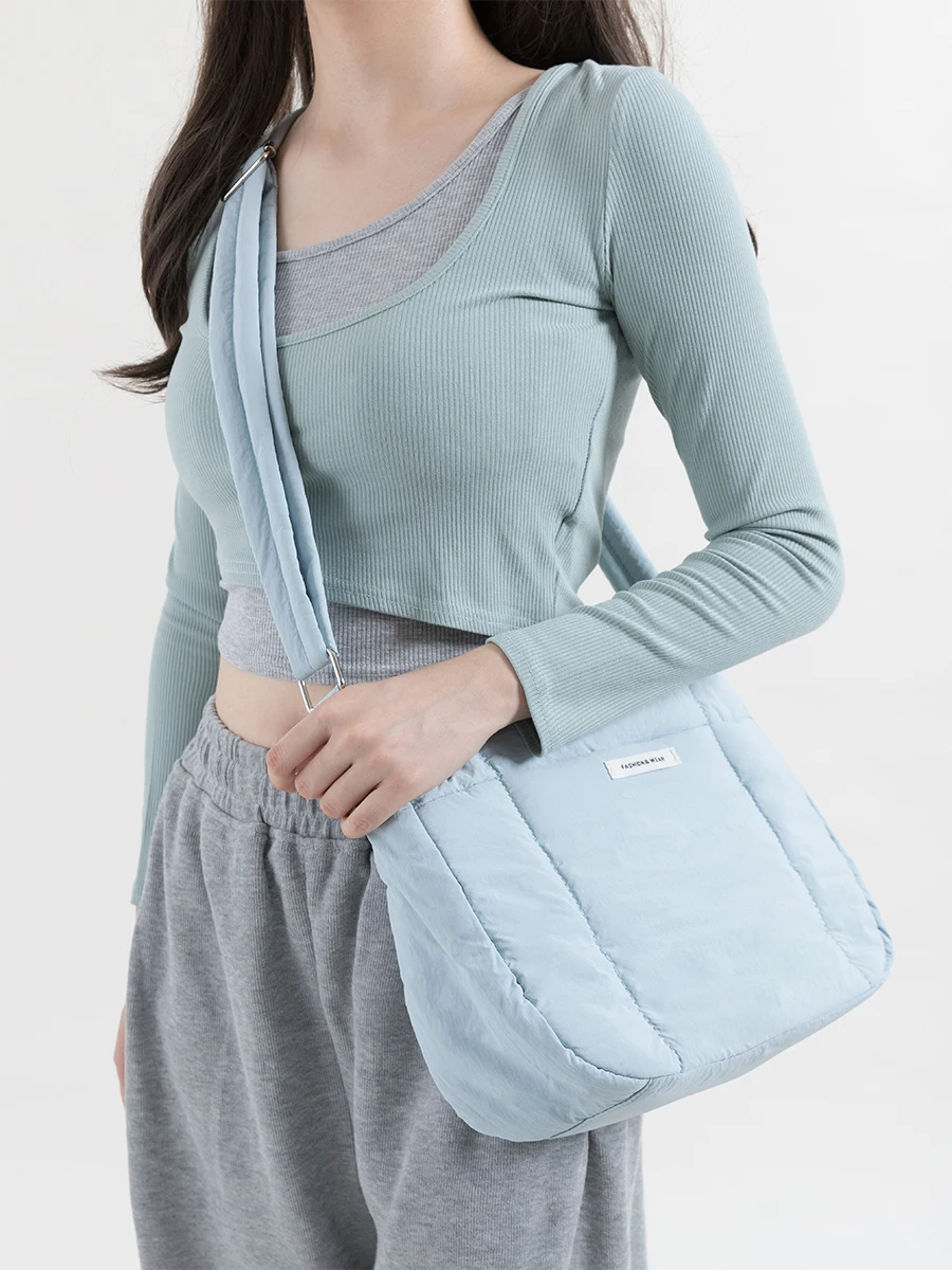 Soft Nylon Canvas Female Fashion Quilted Simple Light Shoulder Bag Girls Macaron Sweet Messenger women crossbody bags wholesale