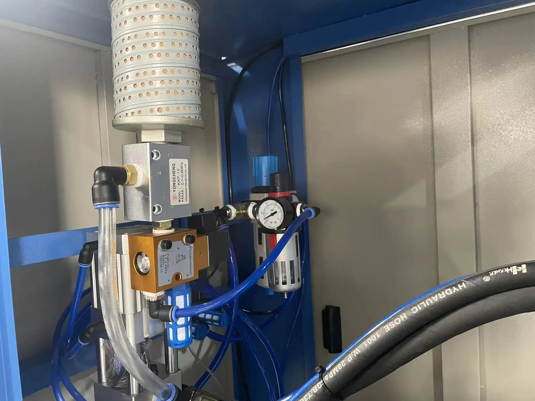 Semi-automatic PET Linear 5liter bottle blowing machine small bottle pet device blowing machine mg 880 blowing machine