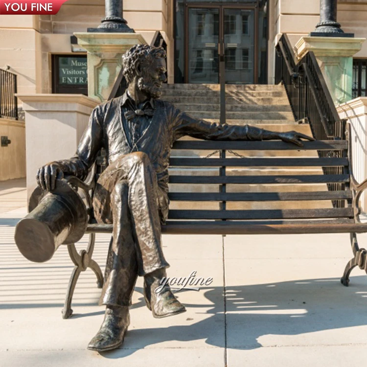 Outdoor Life Size Bronze Gentleman Statue Sitting on Bench Sculpture