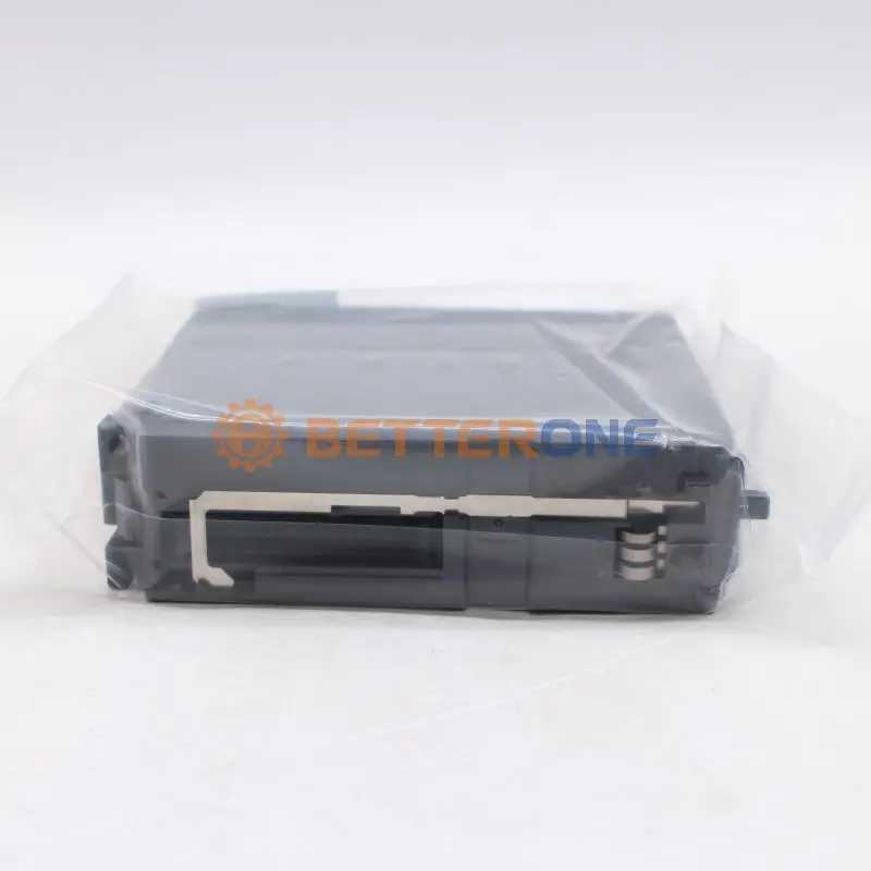 QX82 New and Original Programmable Logic Controller QX82 Digital Input Module PLC Modular 24VDC PLC Input Module