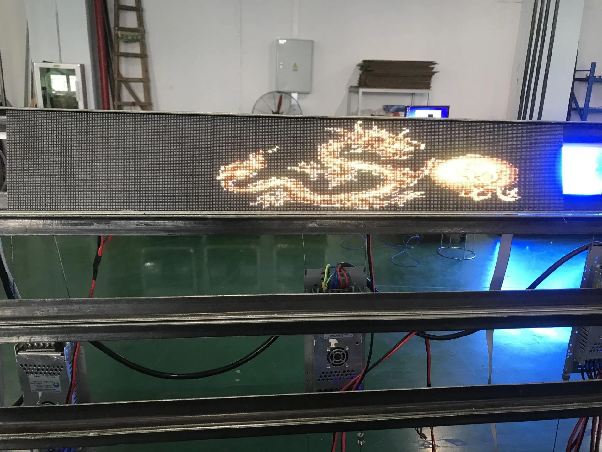 Special customized module size 160x80mm indoor smd full color video advertising P2.5 indoor led display module 160x80mm