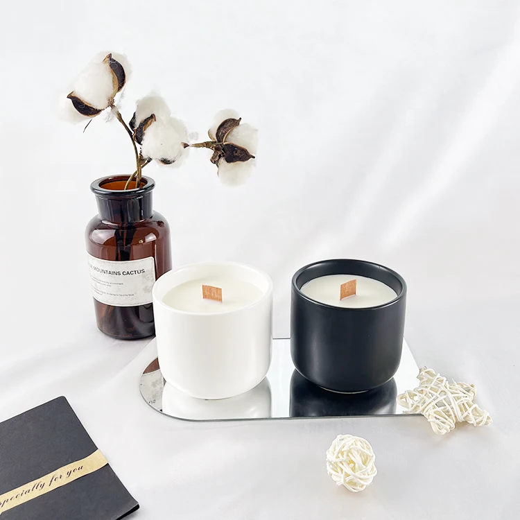 Factory Direct Selling Household Luxury Aromatherapy Candles with Covers Home Decorative Wooden Wick Scented Candles