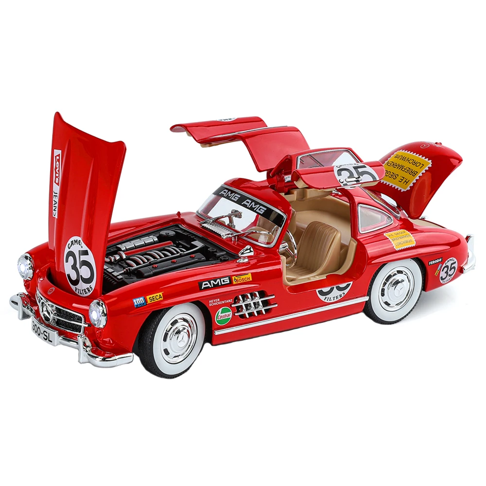 New Trend Diecast Toys 1:24 Pull Back Benz Diecast Toys Car Opening Doors Sound Light Alloy Toy Car Collection Gift For Boy