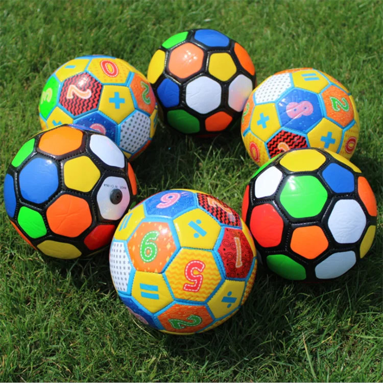 Quality Thermal Bonding Outdoor Sports Ball New Designs Soccer Ball For Match Ball Mini Football Player Toys