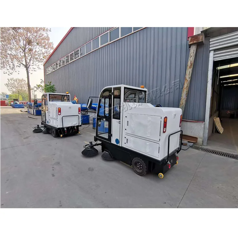 Driving sweeper dust garbage dust tree leaves electric sweeper community road and street cleaning vehicle