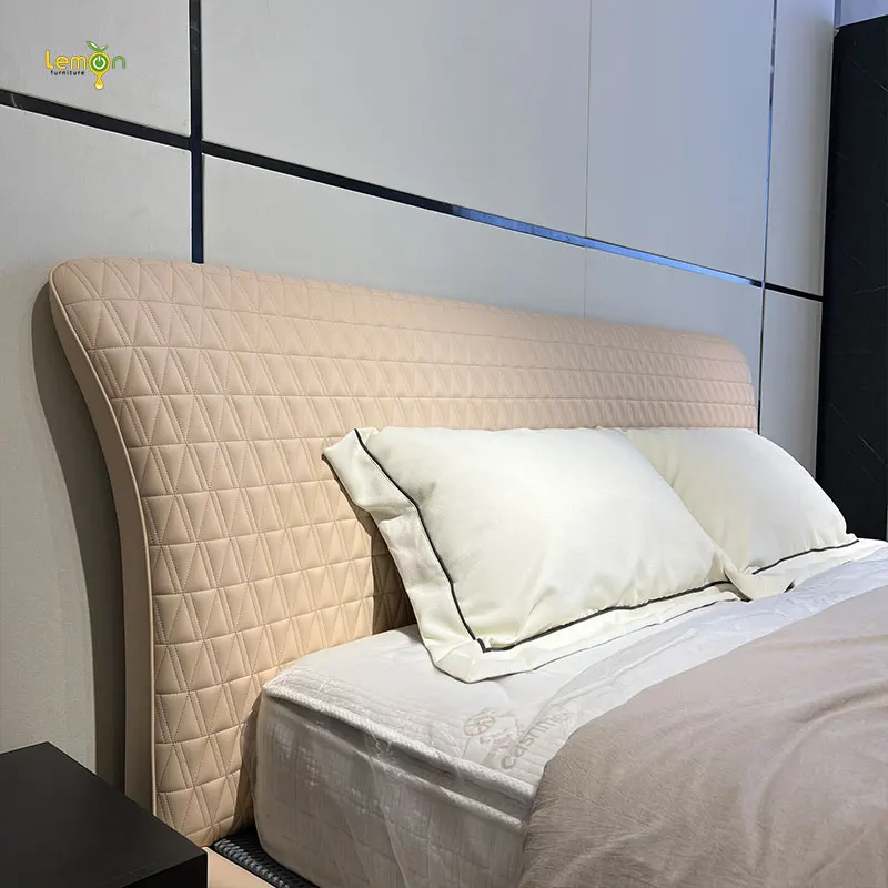 Italian light luxury leather bed post-modern simple villa minimalist high-end master bedroom double bed