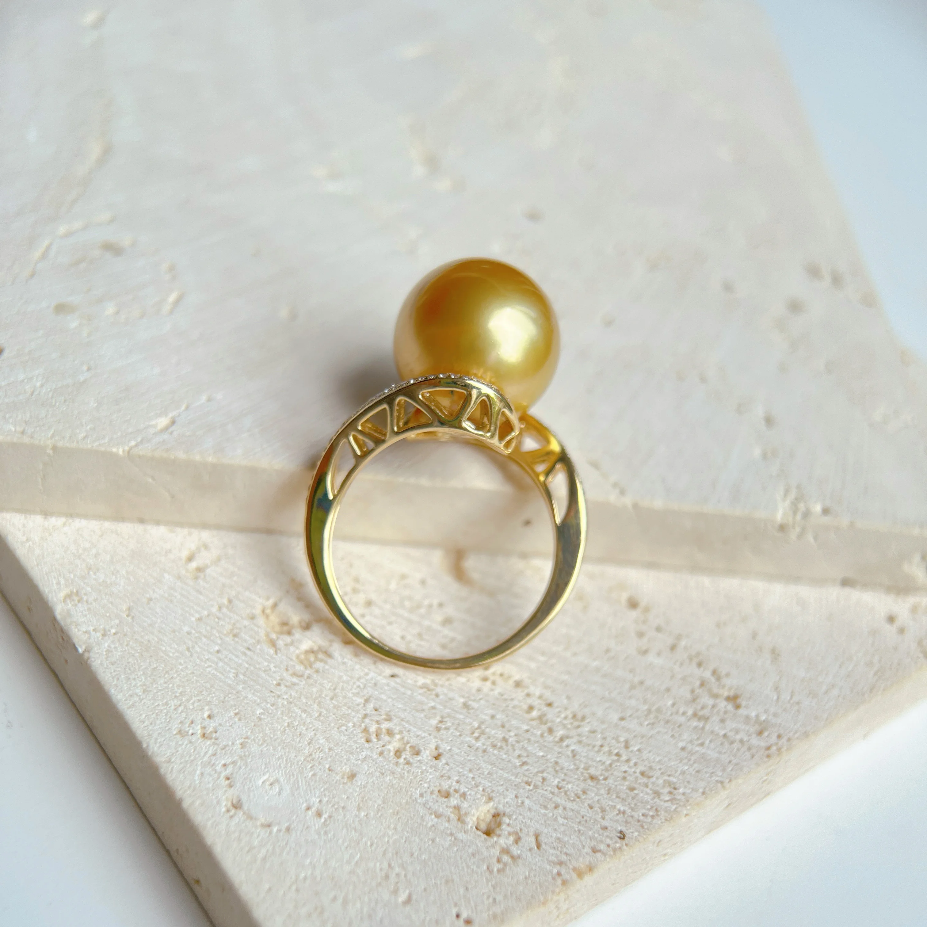 diamond engagement girl wholesale price 18k solid gold irregular pearl ring for women moissanite name free shipping pearl ring