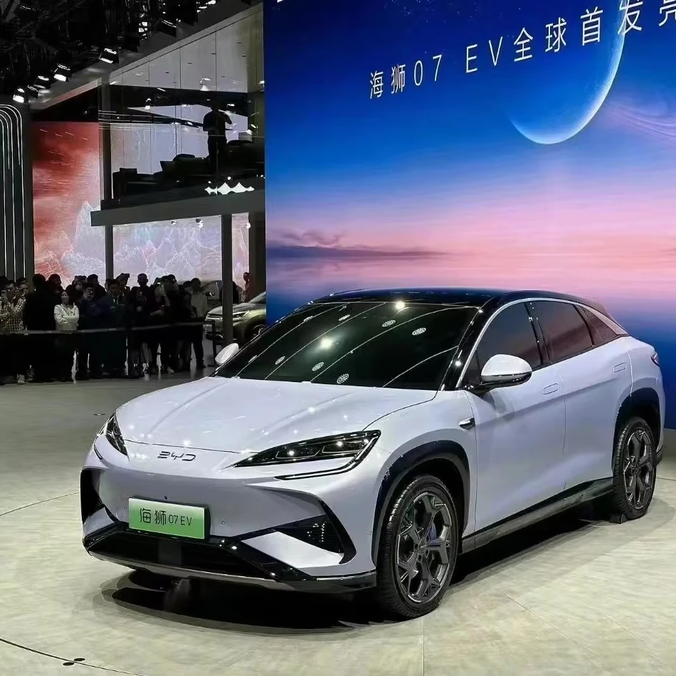Buy 2024 Long Endurance 610km 550km China Electric Car Byd Sea lion 07 Ev Cheap Cars 4wd New Energy for Adults