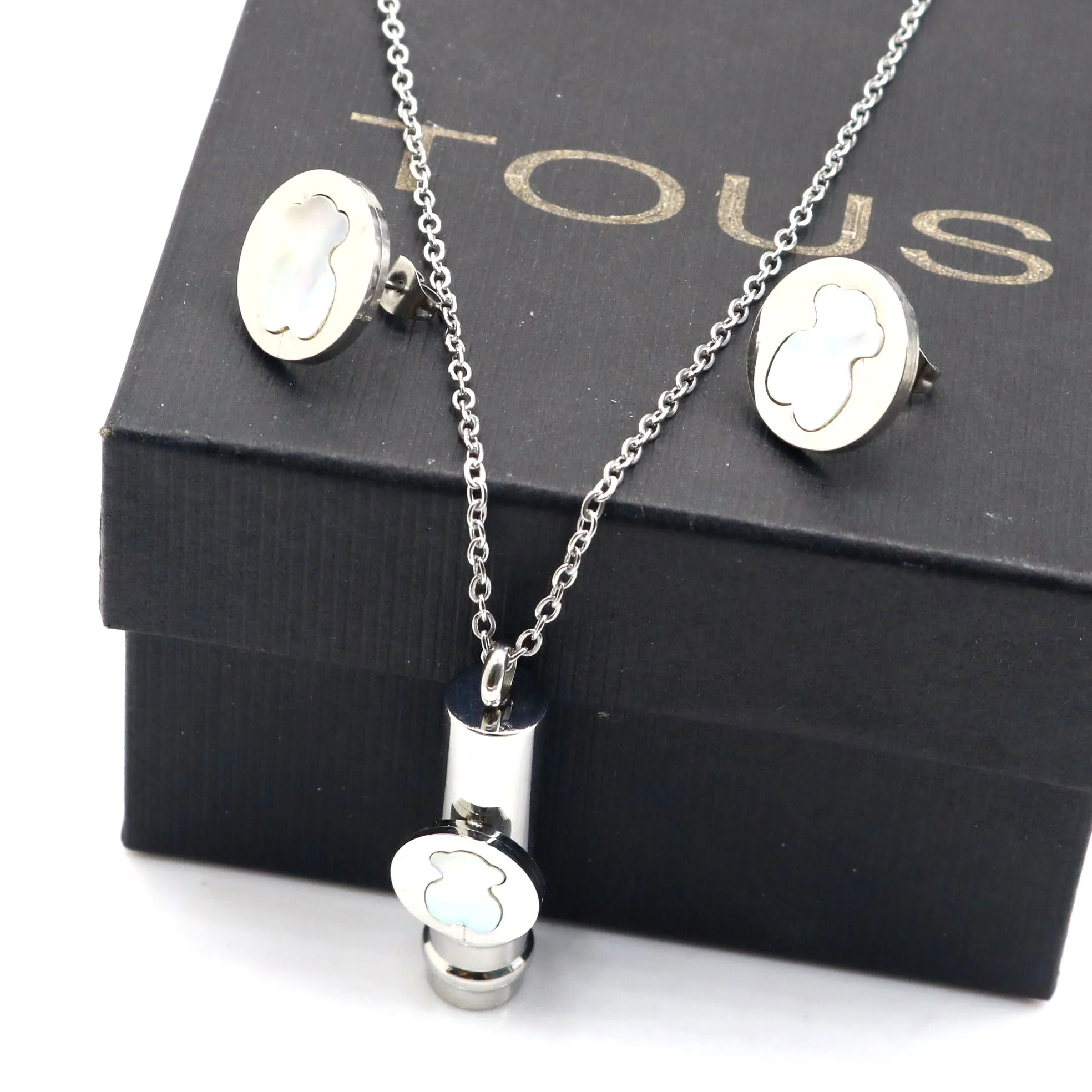 Afxsion high quality Titanium steel jewelry Bear pendant necklace and earrings set Stainless steel jewelry set women