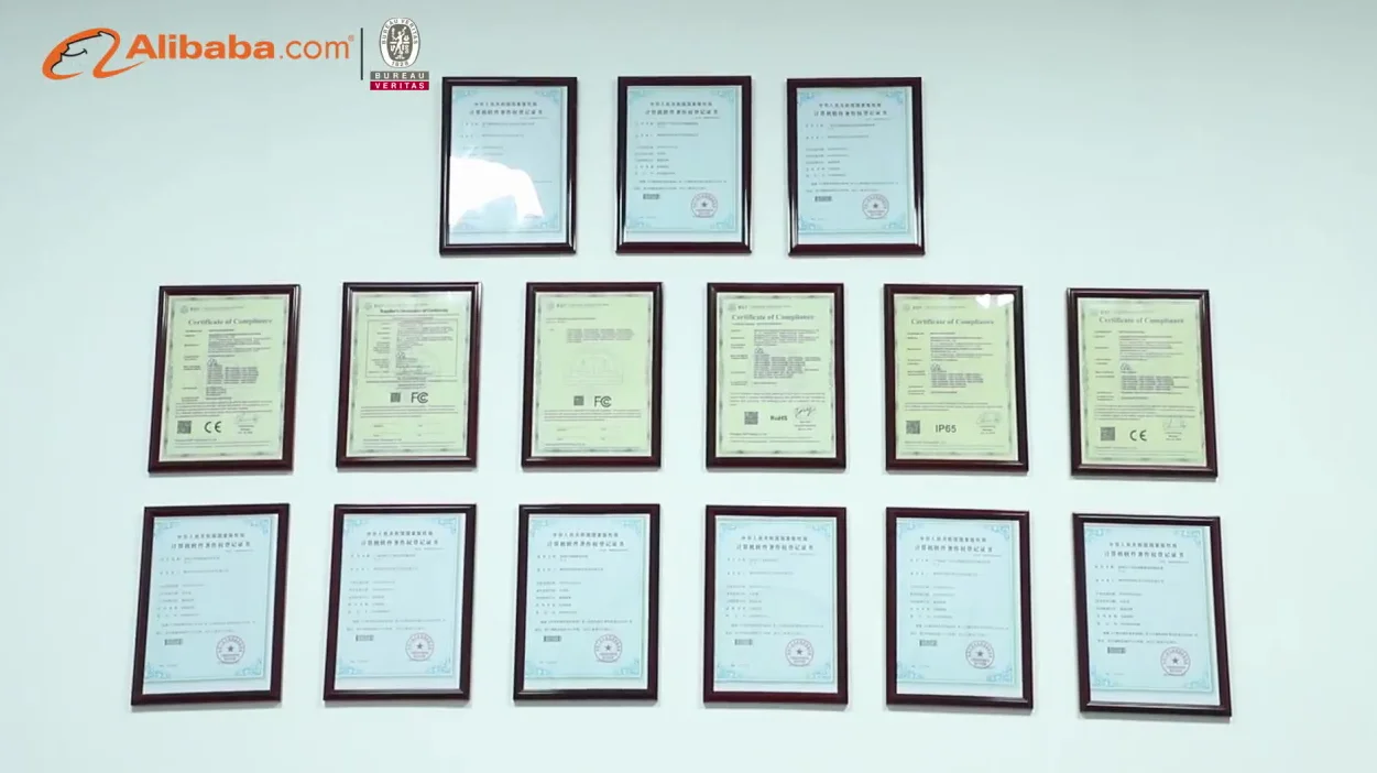 Outdoor 55-inch HD Digital Signage EV Charging Totem