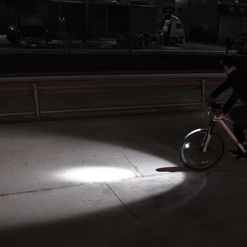 Bike Front Light USB Charger Waterproof Rechargeable Bike Horn Light 300 Lumens Bicycle Light For Camping