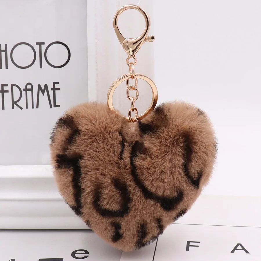 10cm Wholesale Plush Keychain Leopard Color Faux Fur Heart Pom Pom Keychain Fluffy Heart Shaped Pompom Leopard Keychain Keyring
