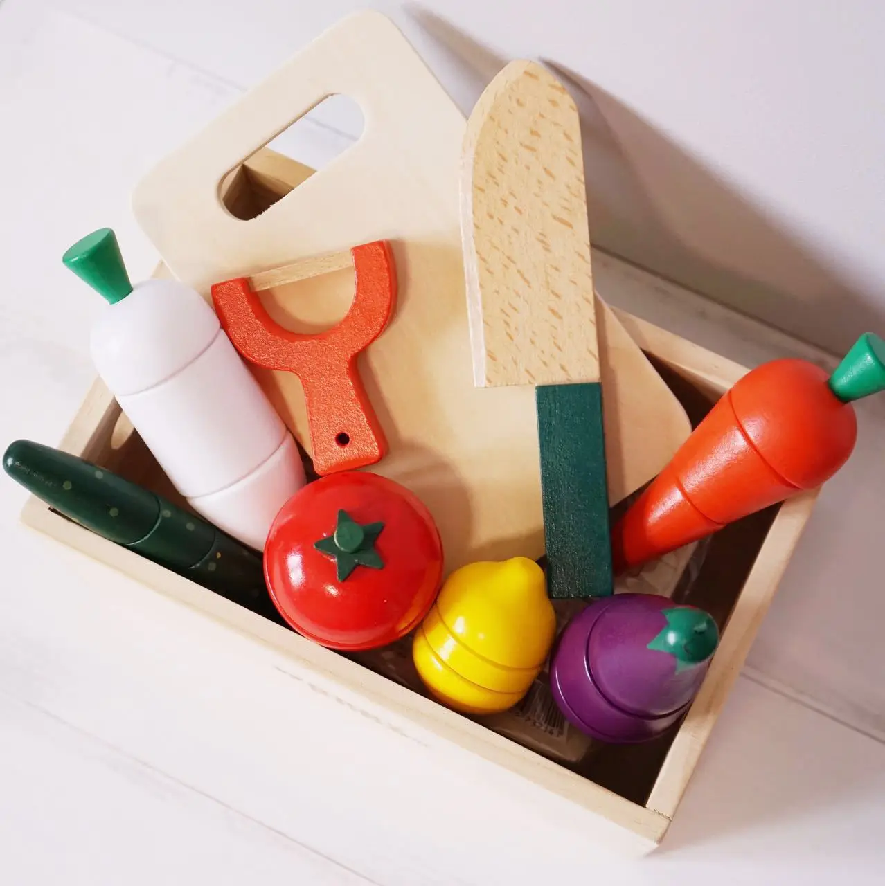 Wooden Toddlers Play House Magnetic Fruit and Vegetable Cutting Toy Fun Parent-child Interactive Early Education Kitchen Set