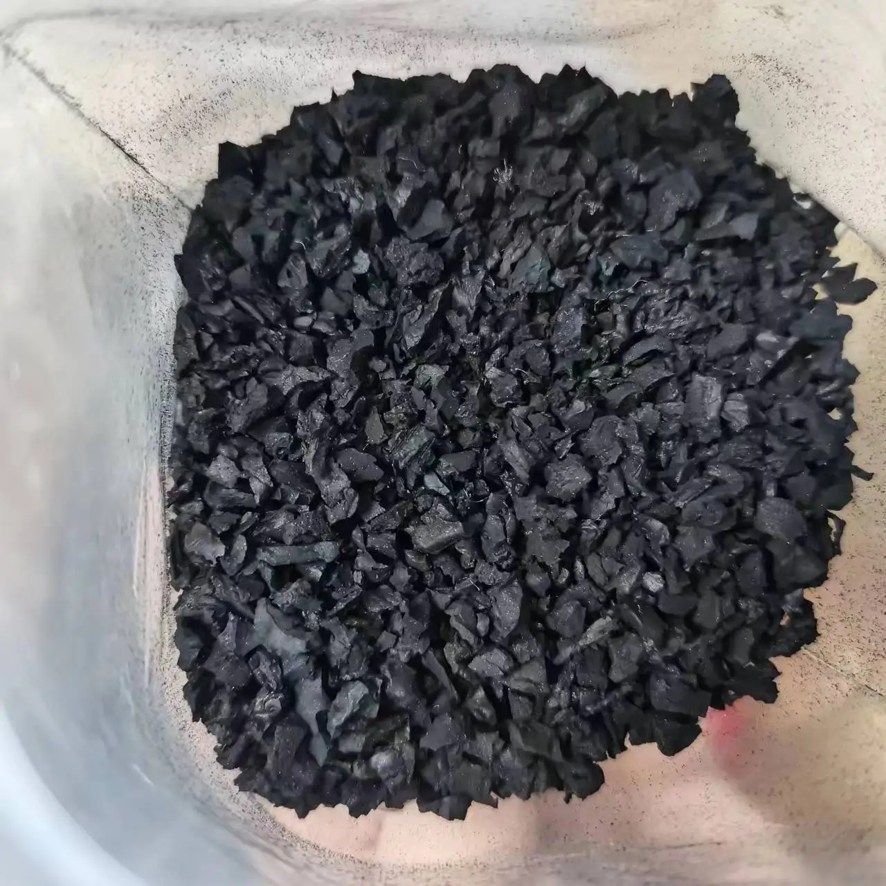 Cheapest Durable SBR granular & TPE granules for soccer pitch into football artificial turf