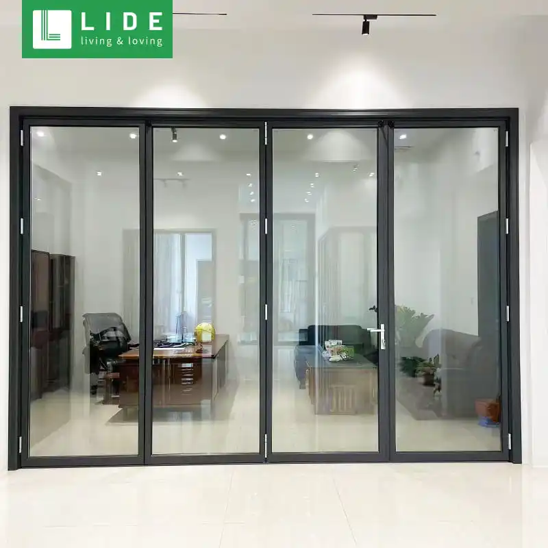 Бескаркасные стеклянные раздвижные складные двери bi fold upvc аксессуары для дверей подвесные колеса складных