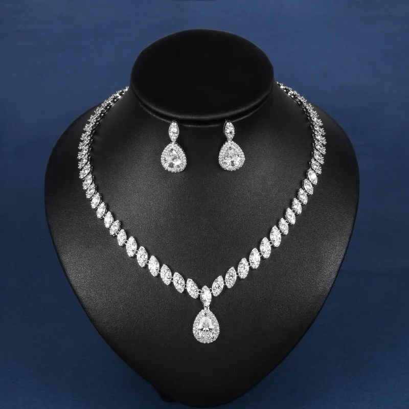 Высококачественный Стильный Европейский Медный Серебряный циркон Свадебный кулон ожерелье серьги комплект ювелирных изделий