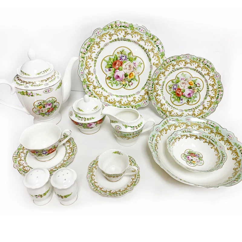 Embossed real gold porcelain luxury royal style welding bone china dinnerware tableware dinner set
