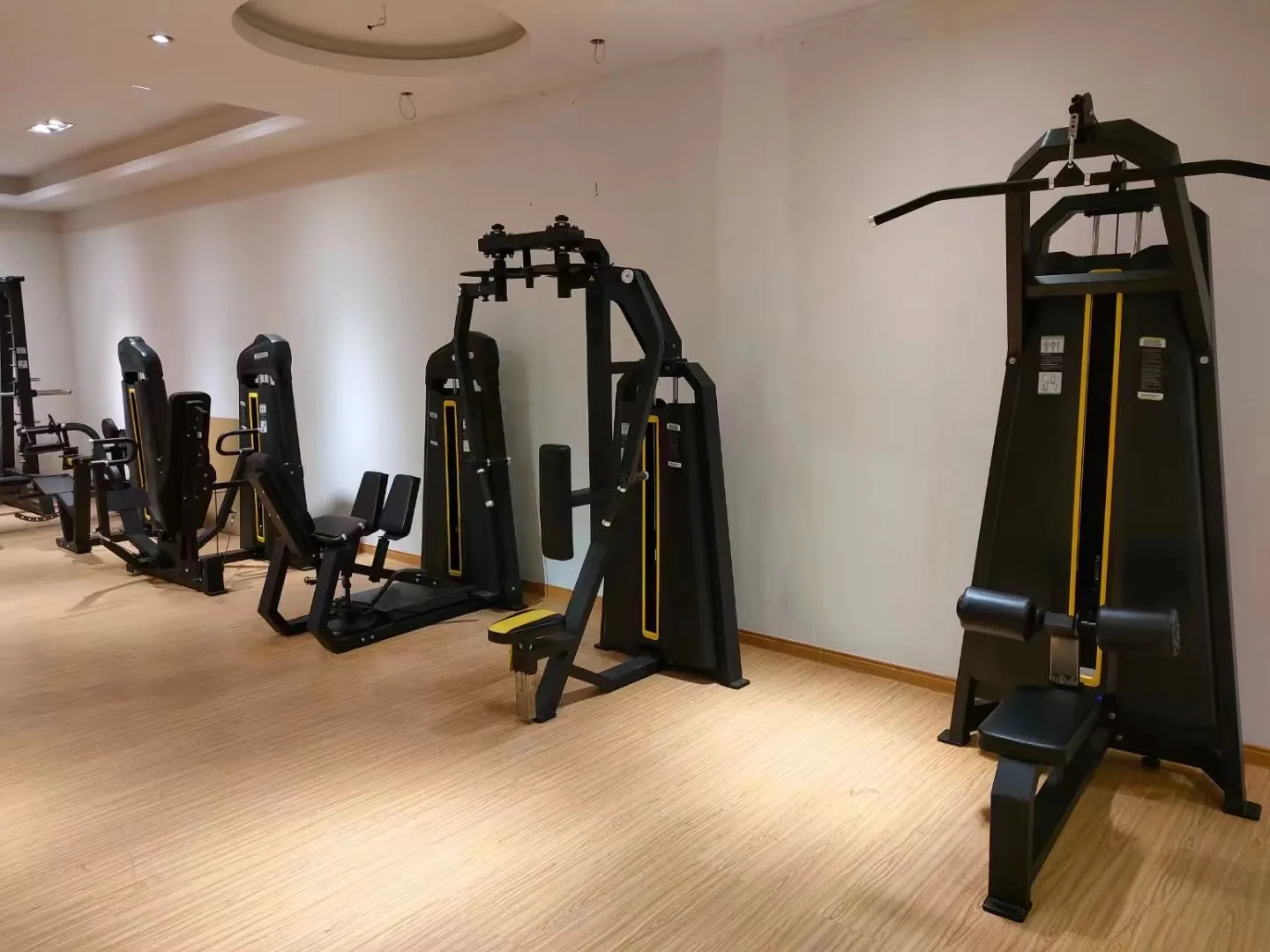 YG-1007 Professional gym  Pearl Delt / Pec Fly machine Rear Delt Trainer Strength Machine chest fly gym machine