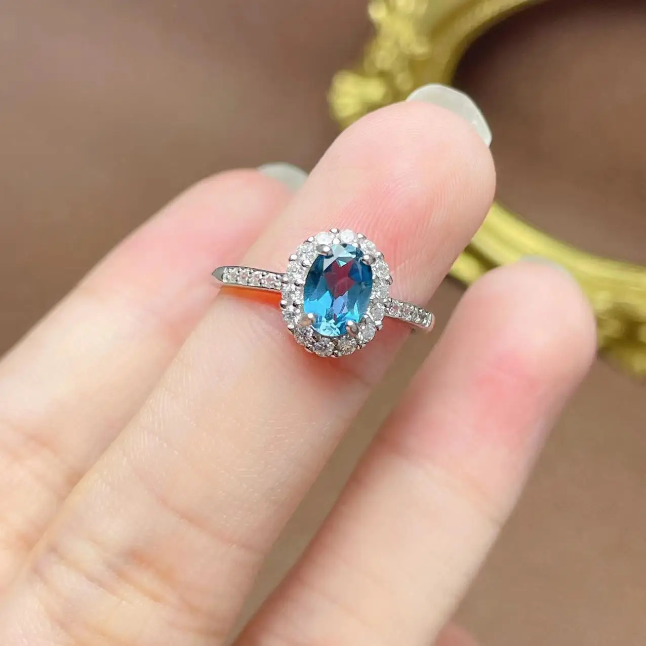 Hot Sale Boho Manufacturer 925 Sterling Silver Oval Cut Natural Topaz Gemstone Brand Jewelry Women Ring Wholesale