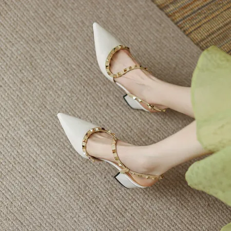 Hot-Selling New Trendy Straps Rivets Pointed Toe square root Leather sandals Sliders for Women and ladies new styles