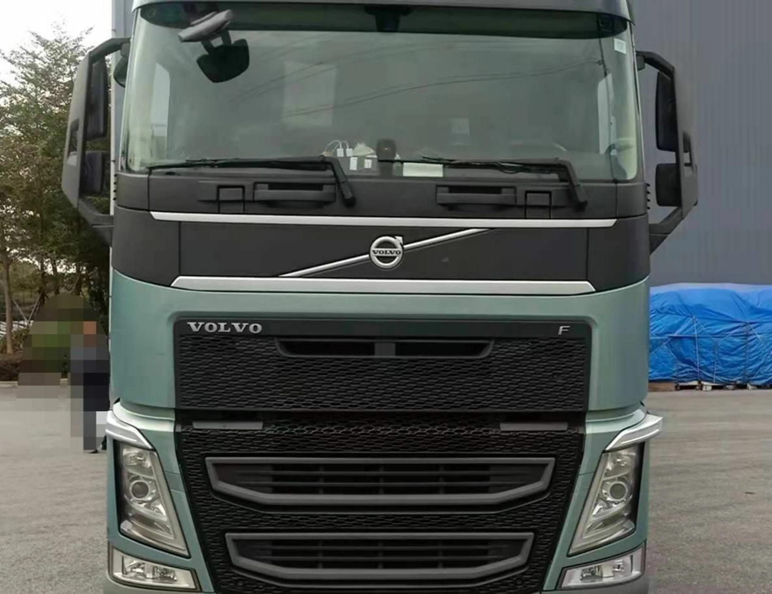  Низкая цена Евро 4 б/у volvo FH 500 тяжелые грузовые 10 шины 6x2R прицепы головной трактор