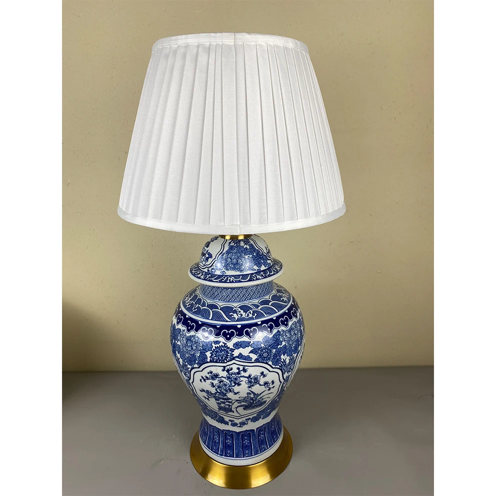 Chinese Large Decorative Handmade Flower Pattern Ceramic Base Blue and White Table Lamp For Living Room
