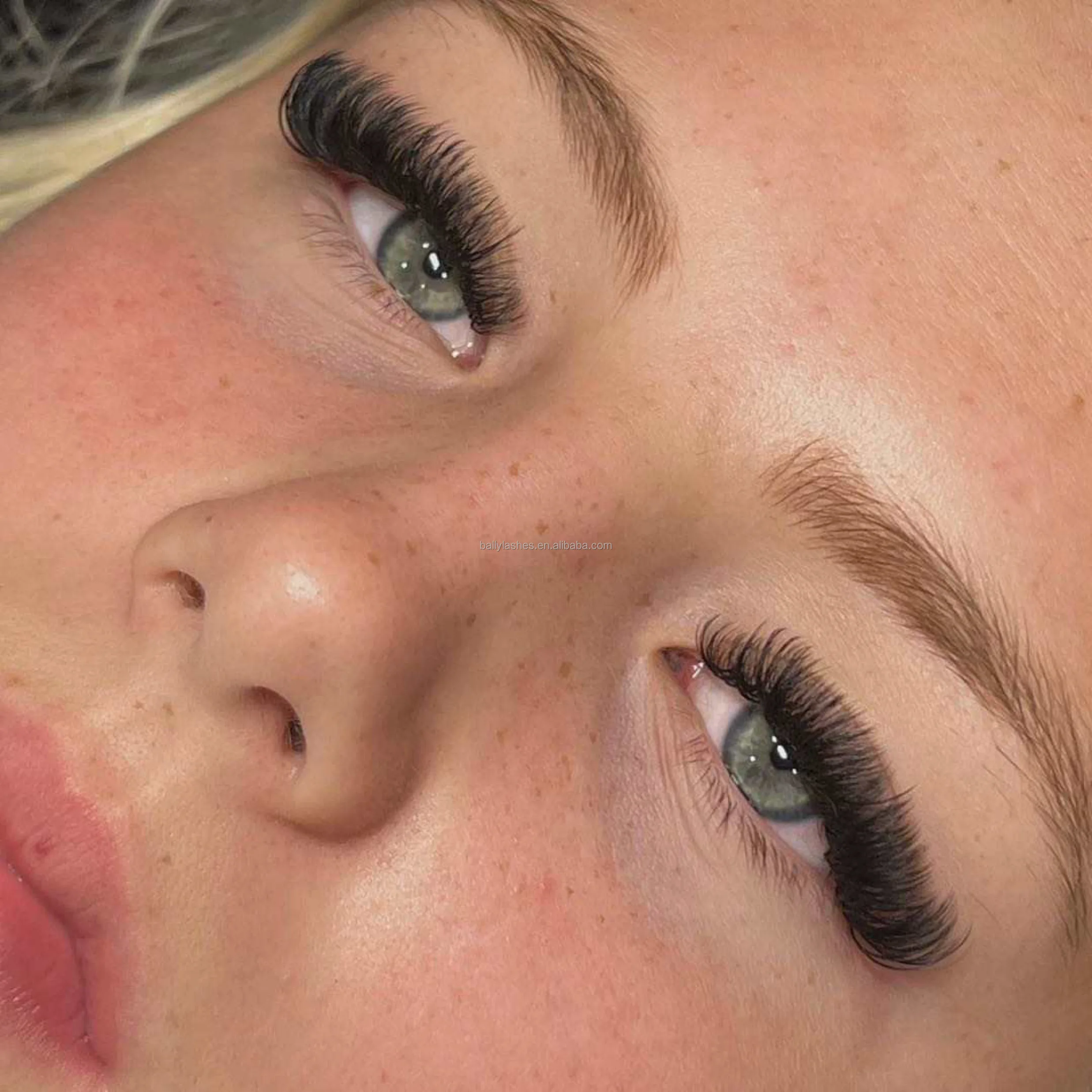 Wholesale Fluffy J B C CC D DD L M U Dark Cashmere Mega Volume Lash Trays Matte Black Faux Mink Velvet Individual Lash Extension