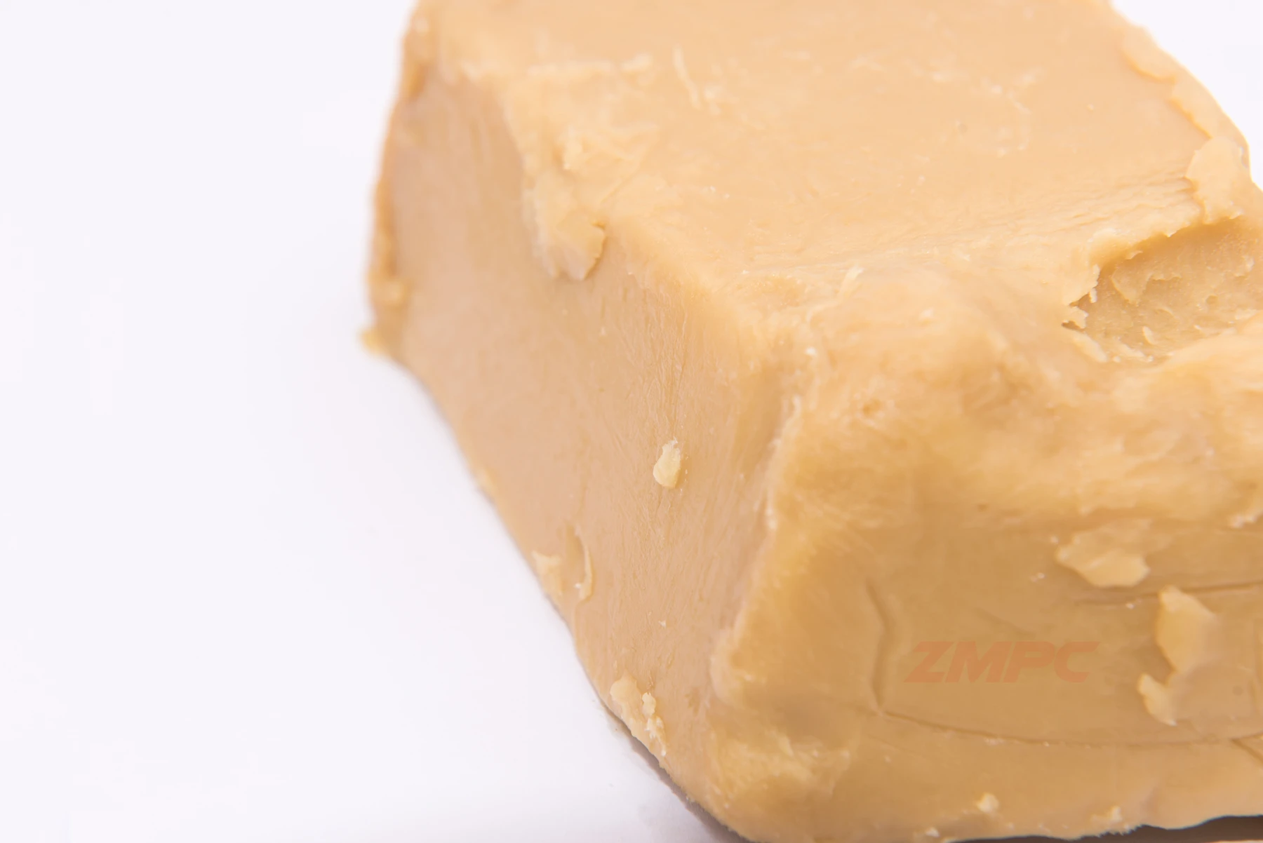 
Petrolatum, Soft Paraffin used as surface treatment agent and lubricant for synthetic fiber 