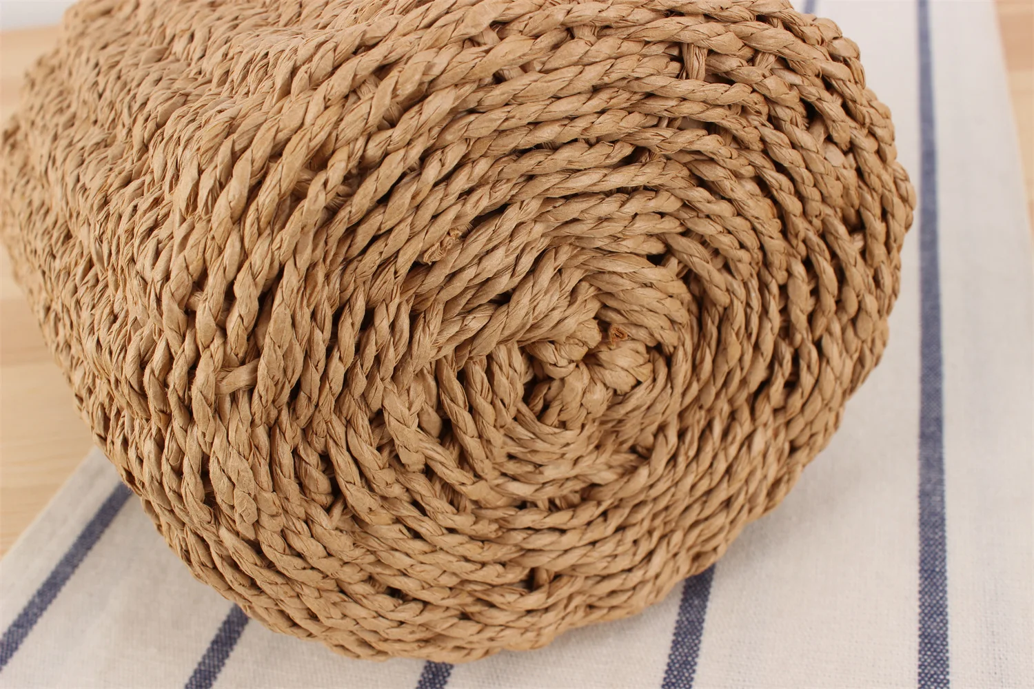 Women Boho Summer Beach Handwoven Straw Tote Bucket Bag with Wooden Beads Round Handle