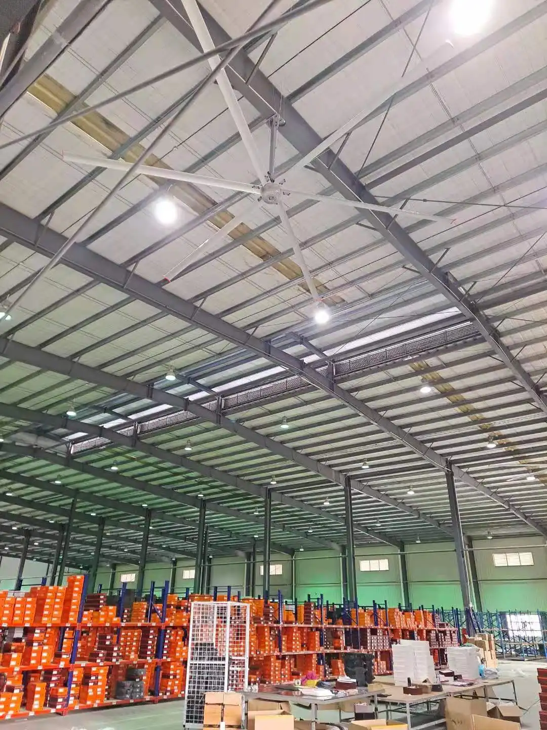  Новейший большой промышленный потолочный вентилятор hvls 24ft 7 3 m с двигателем