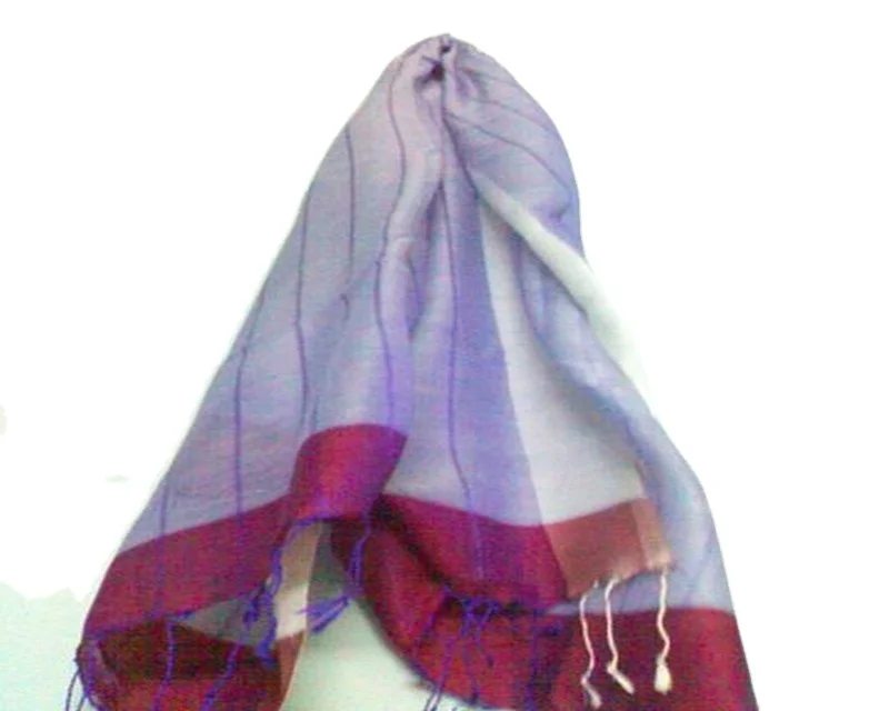 Женский шарф из поливискозы