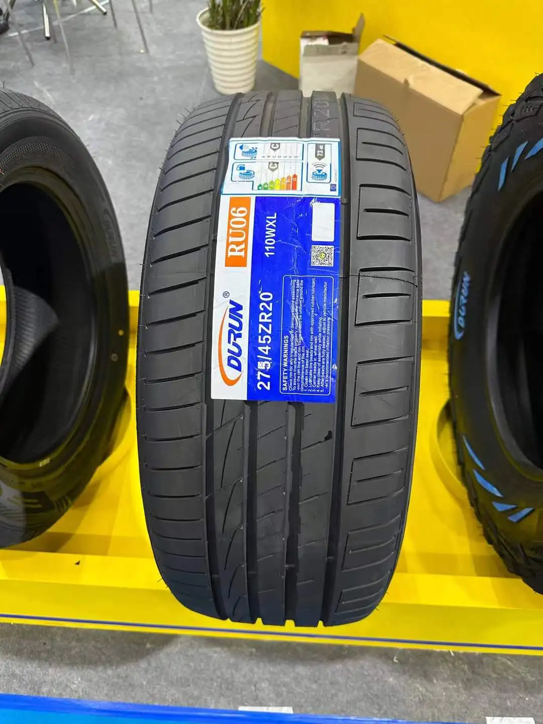 Wholesale New PCR Chinese passenger car tires 215/55R16