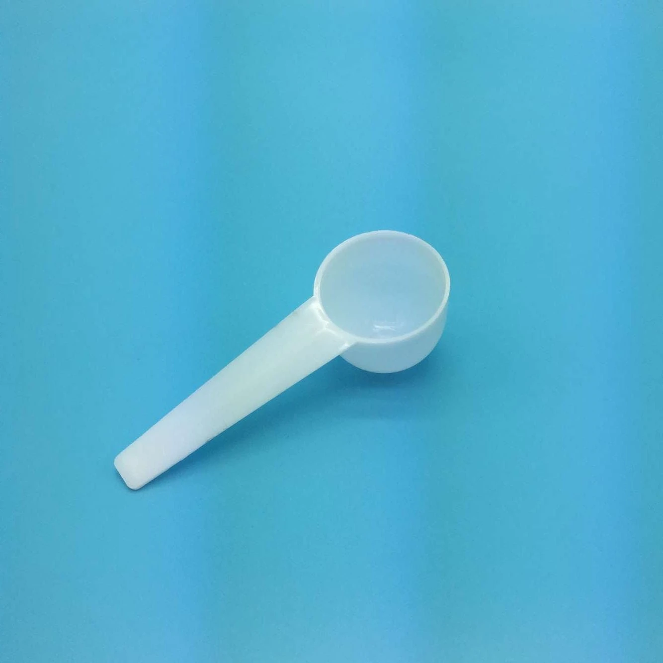 
Manufacture 2g Plastic Measuring Spoon/Scoop 