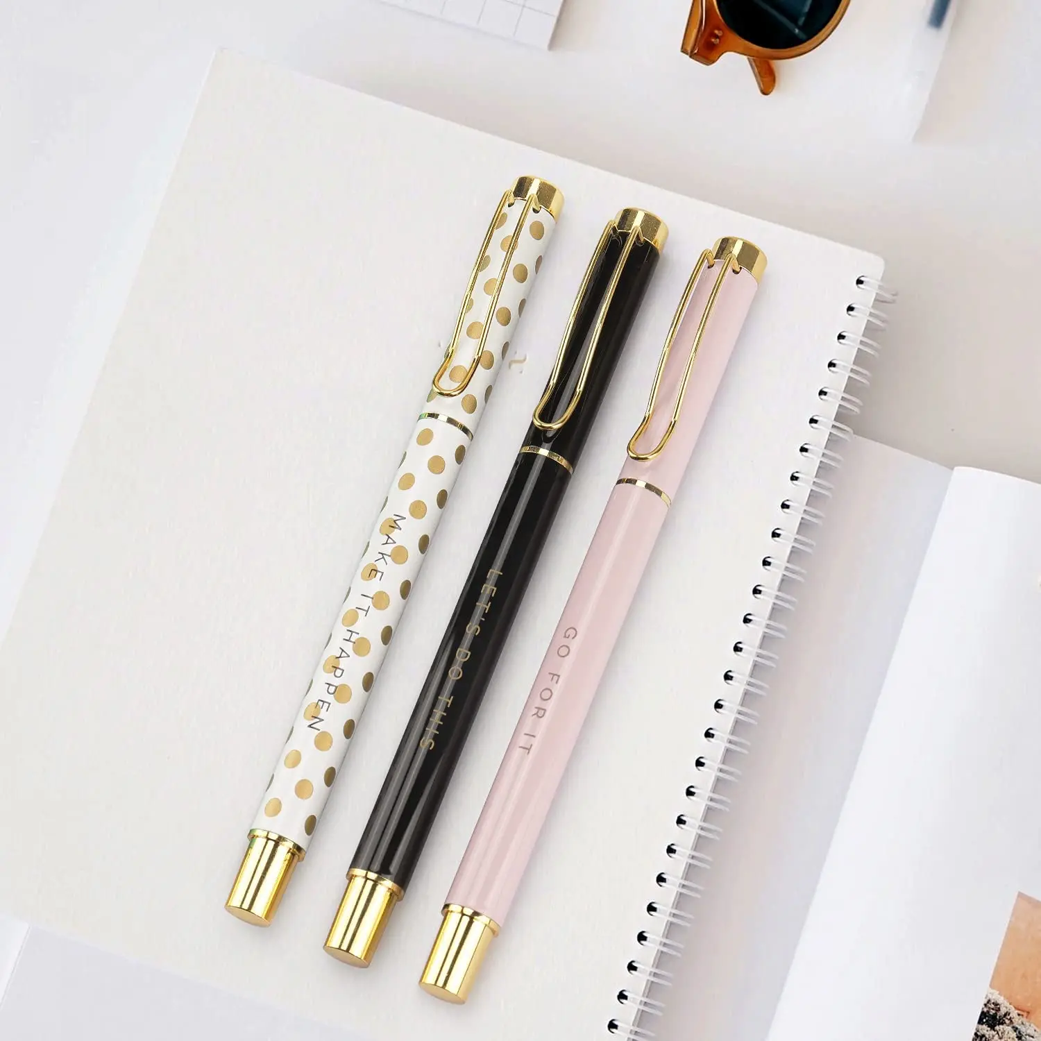 Metal Inspirational Ballpoint Pen Office Gifts for Women Girl Desk Supplies Gold Cute Pen Sets School Girly