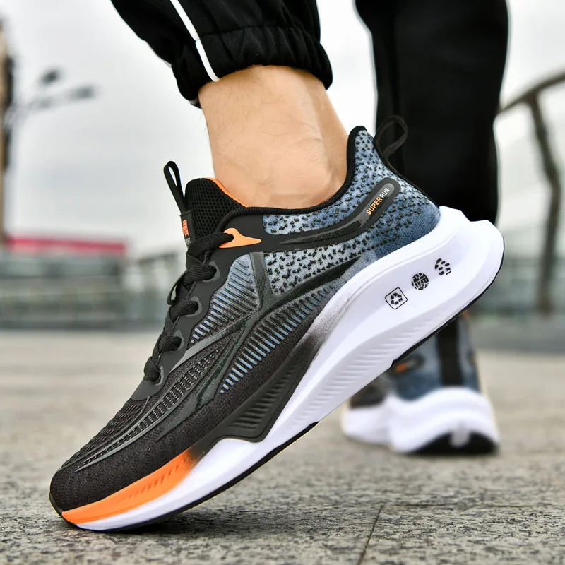 Wholesale Mens Luxury Sneakers Cushioning Flying Weaving Breathable Basketball Sneakers for Men With Logo