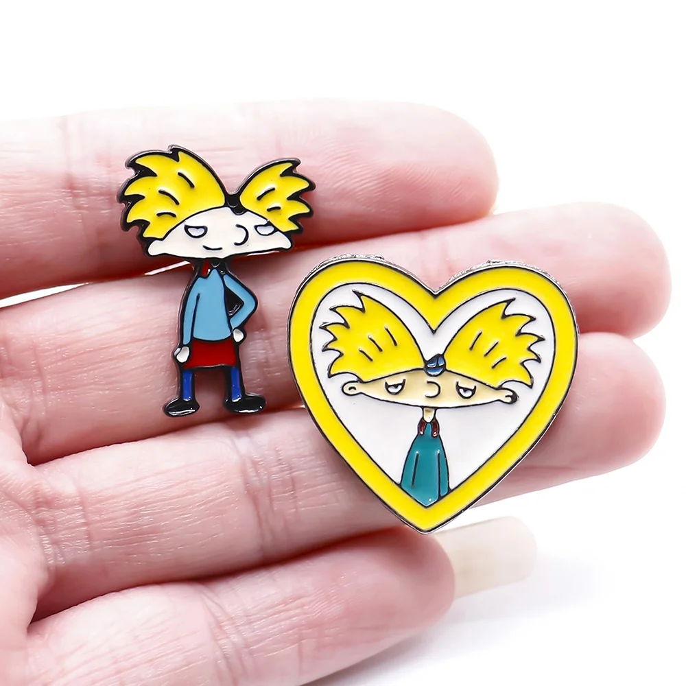 Little Boy Cartoon Brooch for Men Explosive Head Yellow Hair boy Lapel Pin Badge Pines Metal Jewelry Accessories