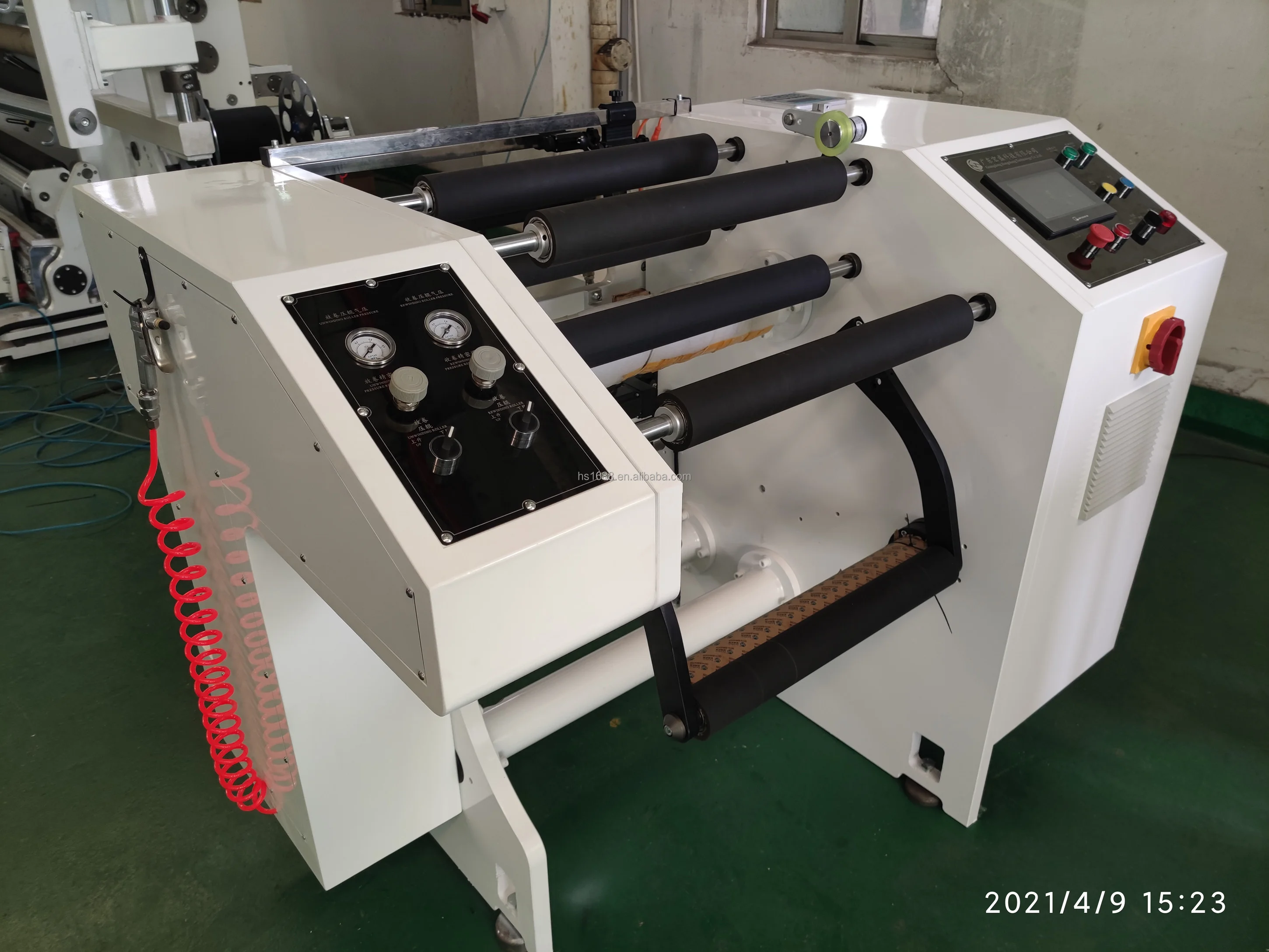 HONGSHENG Automatic Sliting Machine for shrinkable PVC, PET, BOPP paper roll cutting machine