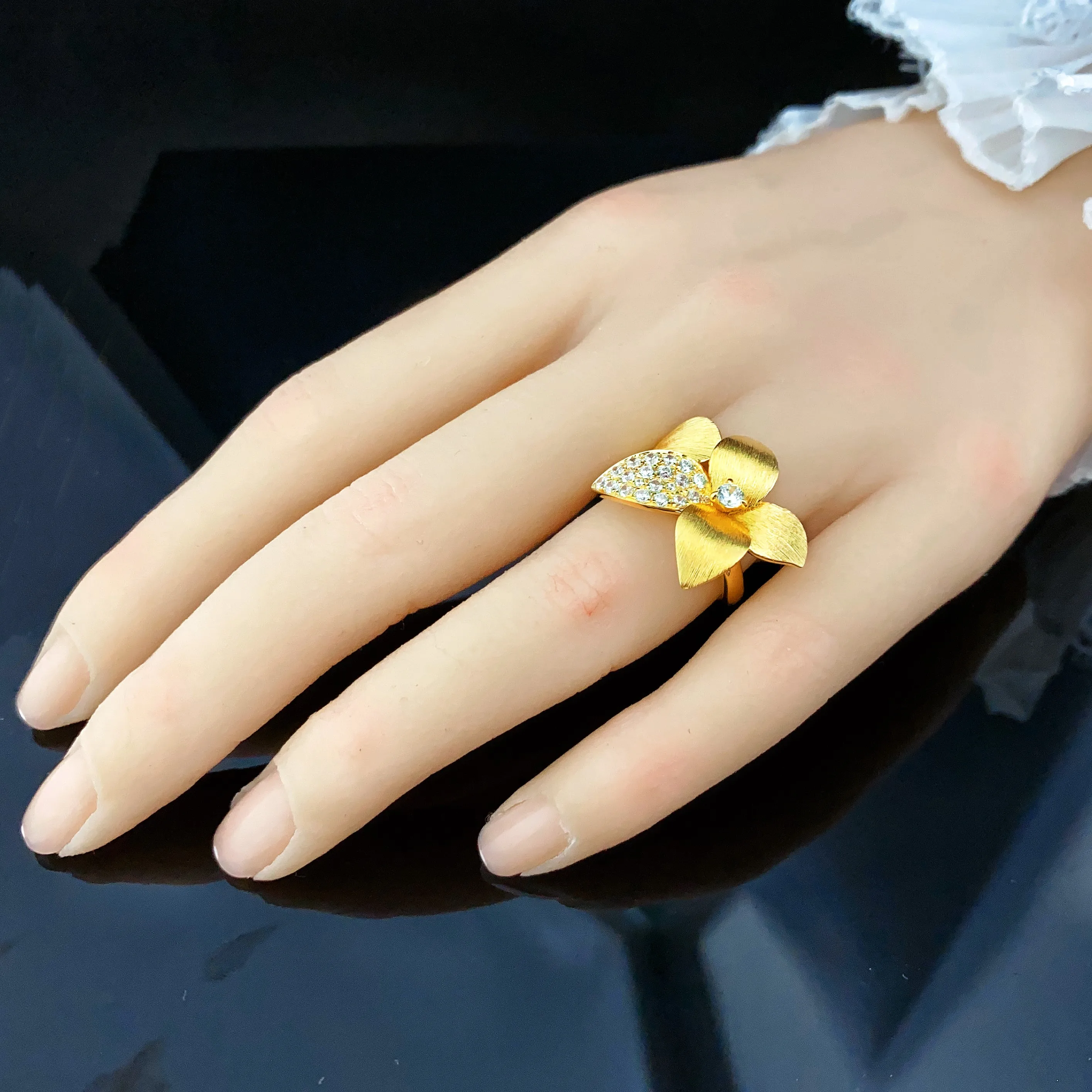 Italian Style 925 Silver Gold Plated Ring Zircon Vintage Design Women Wedding Ring Band