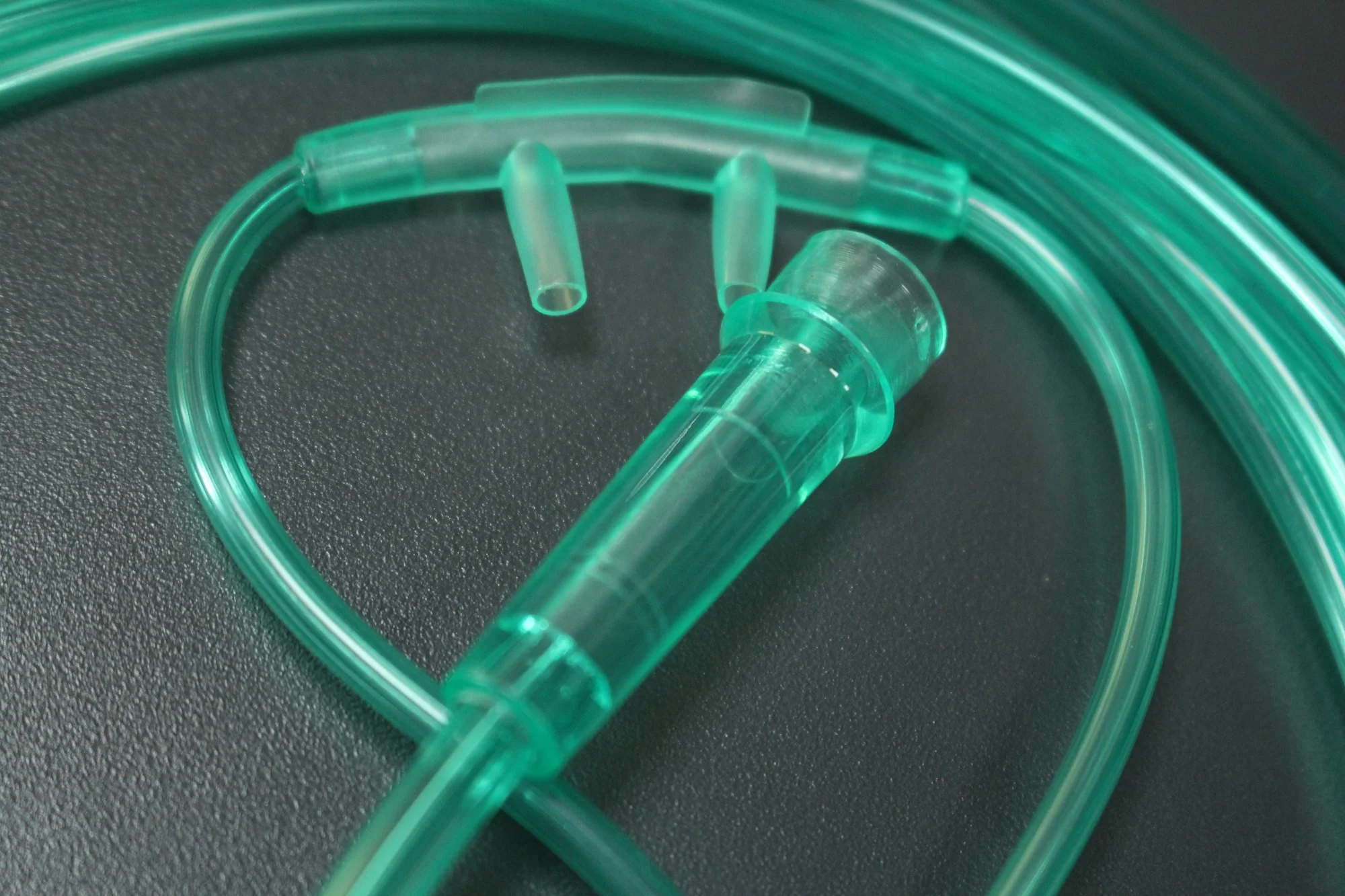 nasal oxygen cannula for infants, children and adults