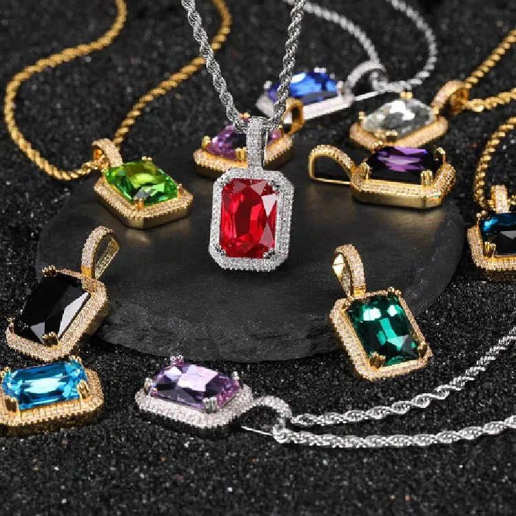 Wholesale Iced Out CZ Pendant Big Blue Crystal Rhinestone Pendant Light Blue Stone Bling Ruby Pendant Hip Hop Necklace